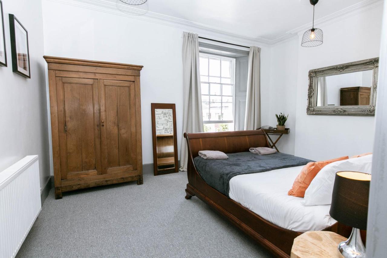 Peaceful Apartment - Dedicated Free Parking - Walk To Centre, Uni, Hosp - Business And Leisure - Contact For Long Stays Exeter Kültér fotó