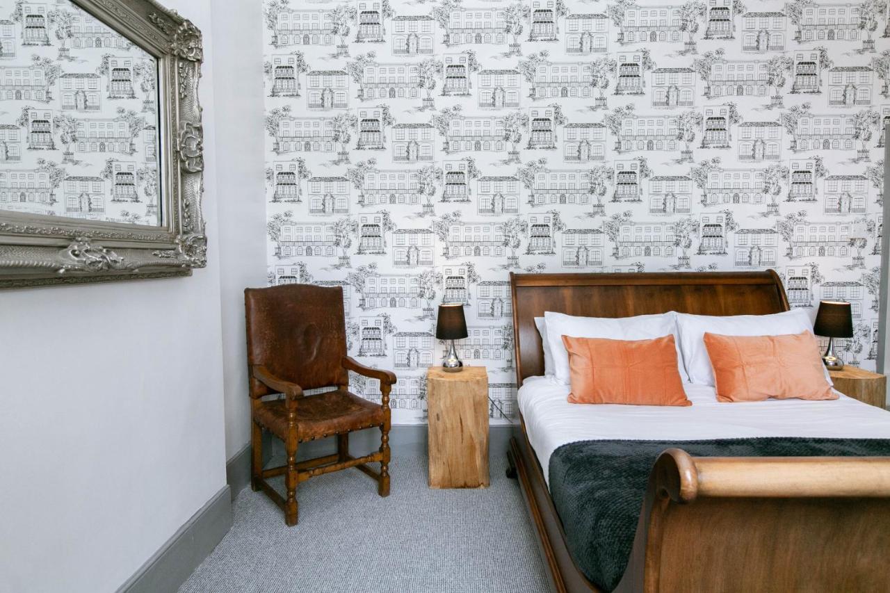 Peaceful Apartment - Dedicated Free Parking - Walk To Centre, Uni, Hosp - Business And Leisure - Contact For Long Stays Exeter Kültér fotó